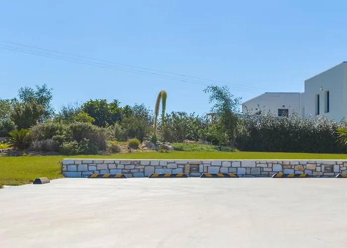 בית נופש In Blue Logaras פיסו ליבאדי