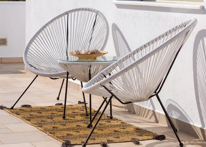 בית נופש In Blue Logaras פיסו ליבאדי